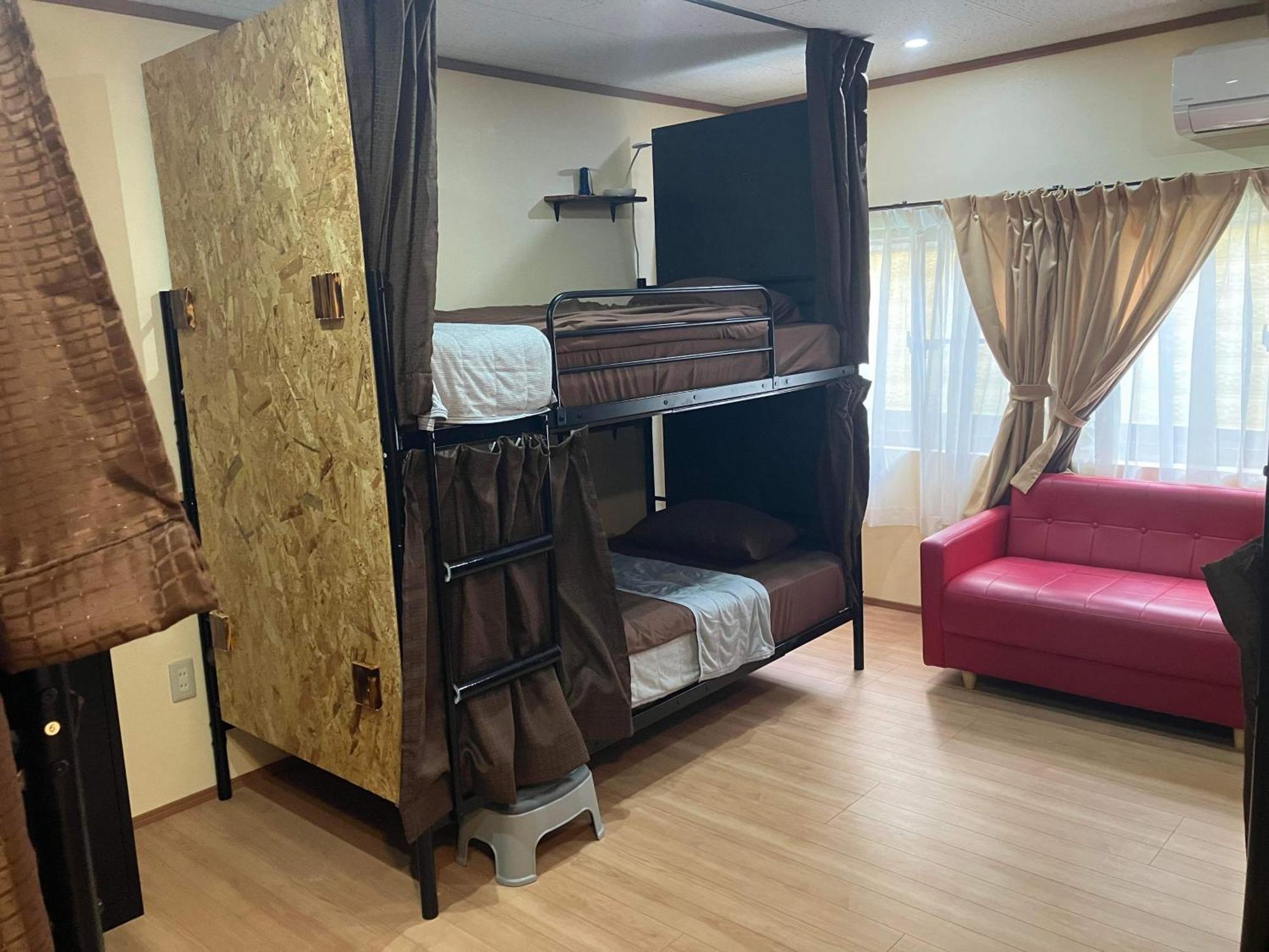 Guest House Mochilero Ономіті Екстер'єр фото